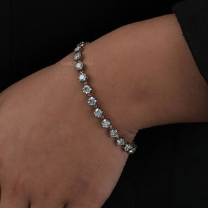 Bracelet européen ancien en diamants de laboratoire à taille ronde - avec revêtement noir