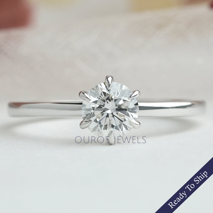 Round  Cut Solitaire  Diamond  Engagement  Ring