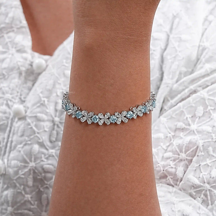 Pear-Shaped Flower Diamond  Bracelet