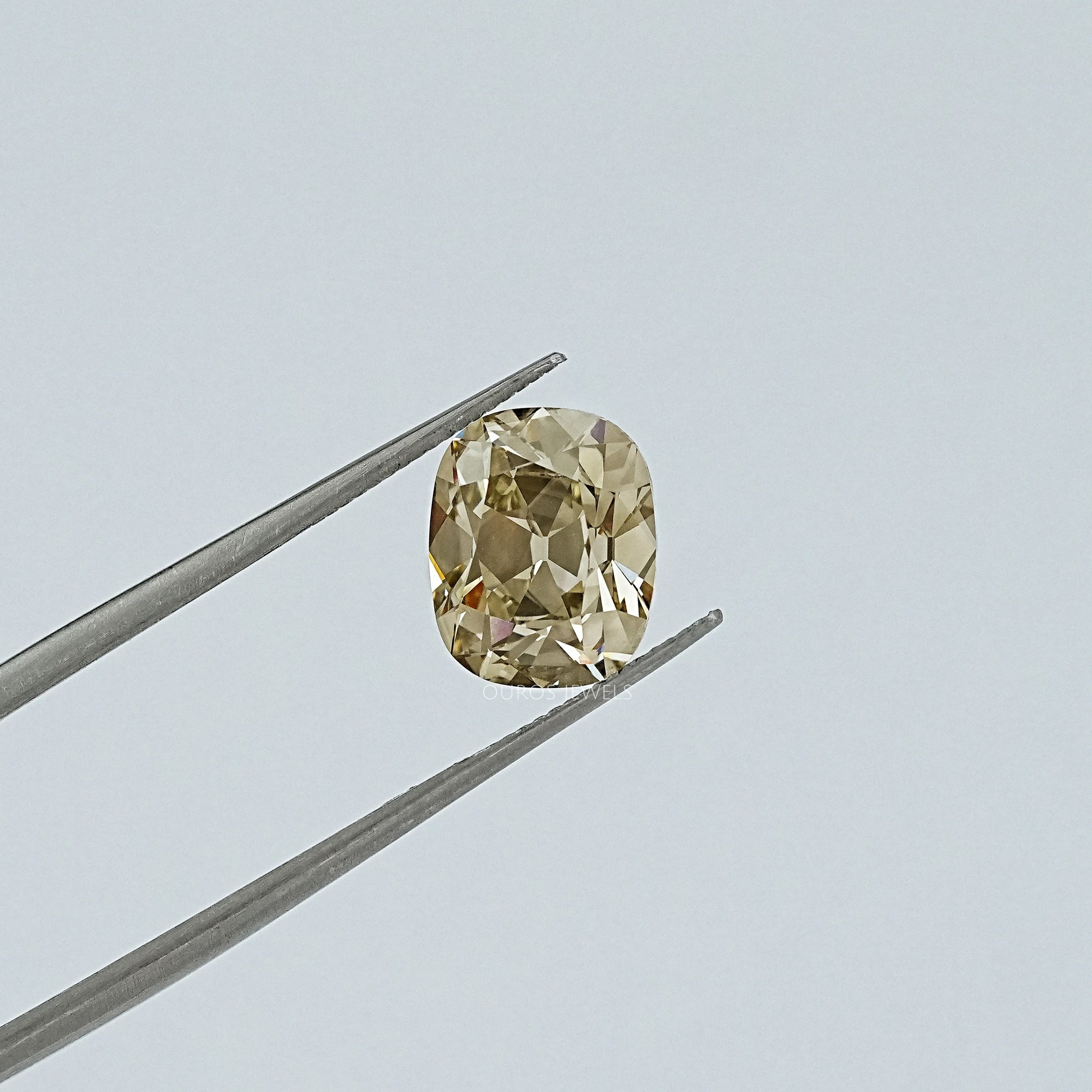 3.10 CT Old Mine Cushion Cut Loose Diamond Loose