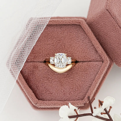 Trilogy Old Mine Cushion Diamond Curved Ring Set