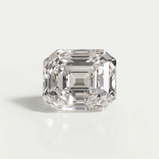 Diamant de laboratoire taille émeraude de l'ancienne mine
