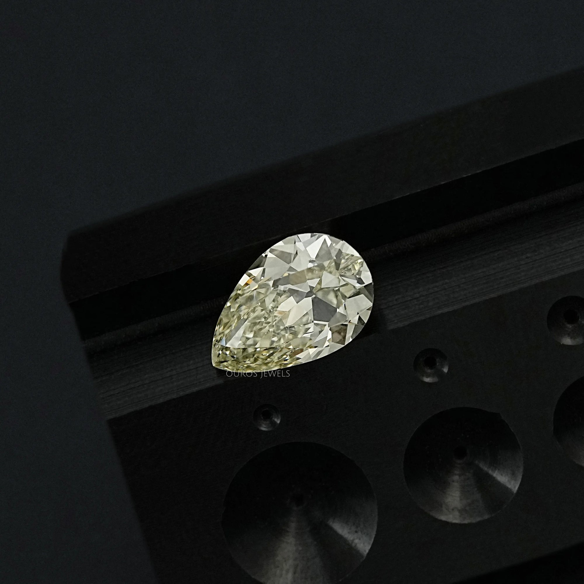3.47 CT Loose Old Mine Pear Cut Loose Loose