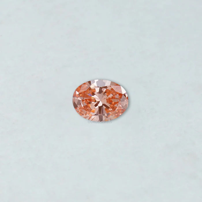 Diamant de laboratoire taille ovale rose vif de 0,82 carat