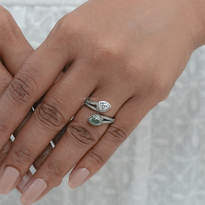 Bague fantaisie avec diamants de laboratoire taillés en poire vert vif