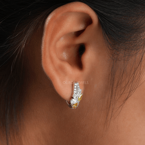 Boucles d'oreilles en grappe de diamants taille poire et ronde jaune