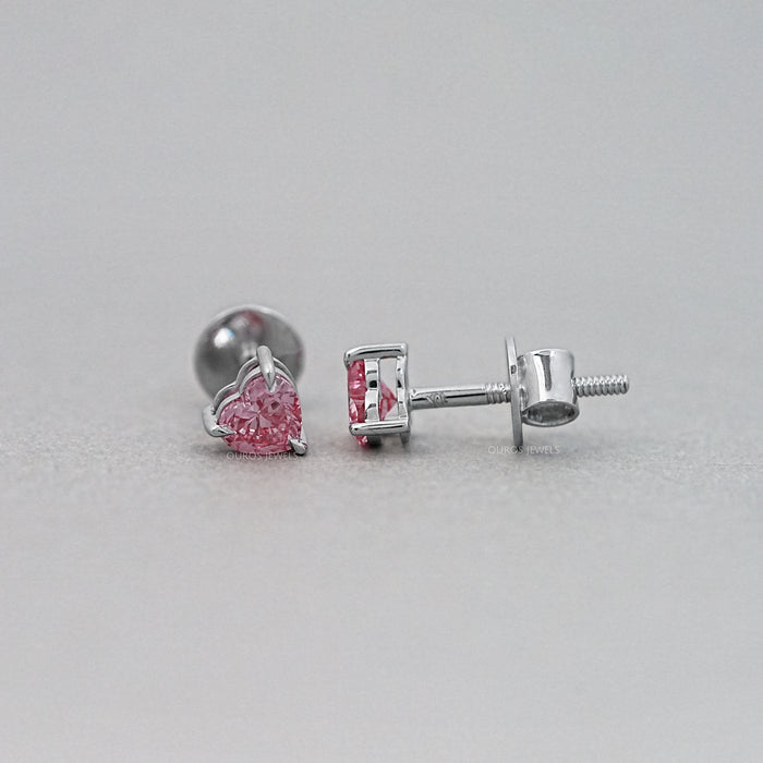 Boucles d'oreilles en diamant taille coeur rose