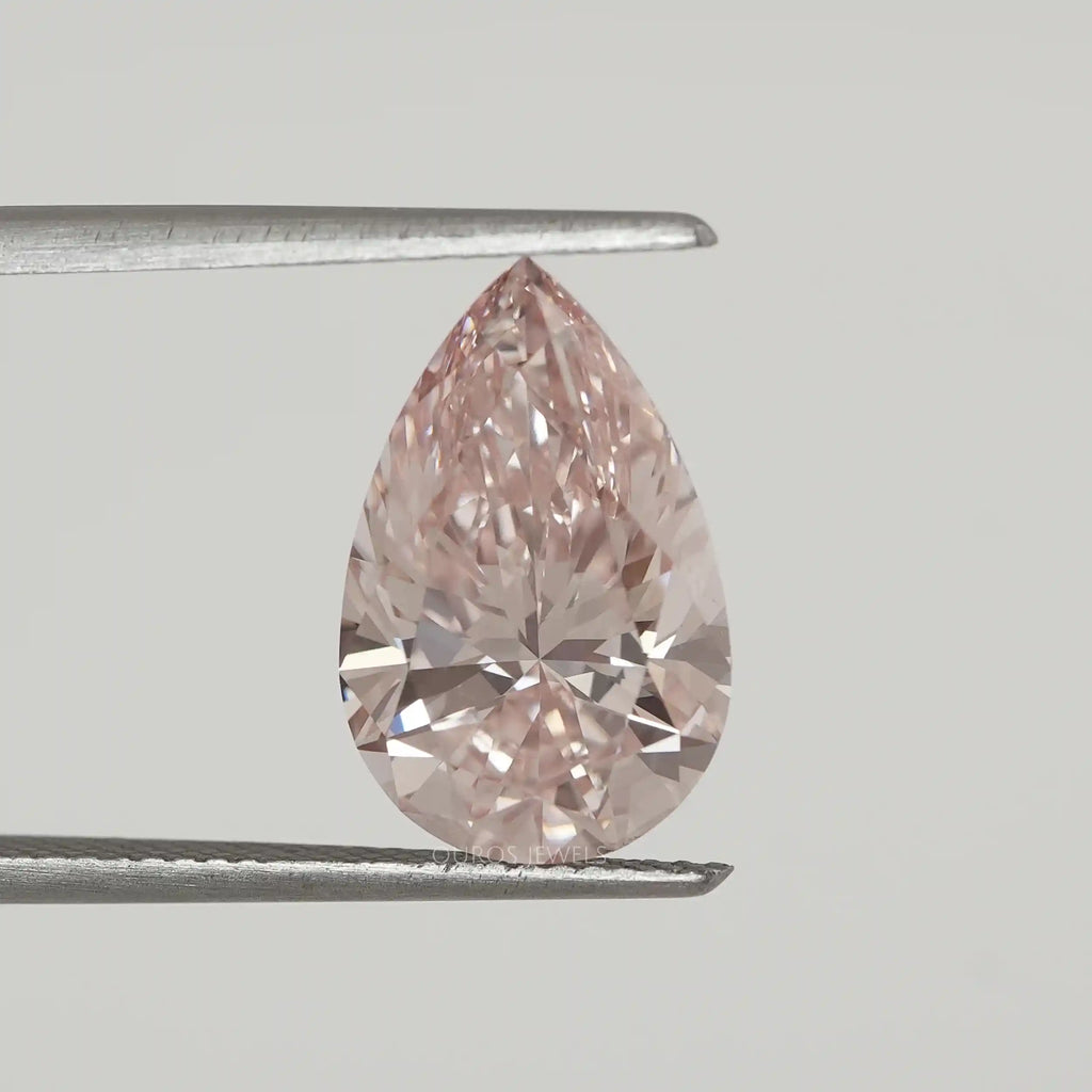 Diamant de laboratoire rose fantaisie taille poire de 5,11 carats en vrac