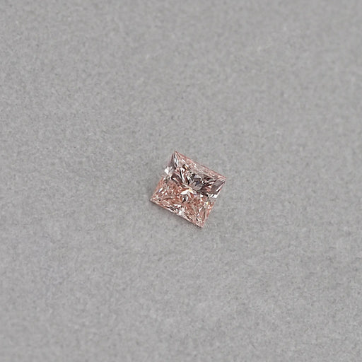 Diamant taille princesse cultivé en laboratoire - Certifié IGI