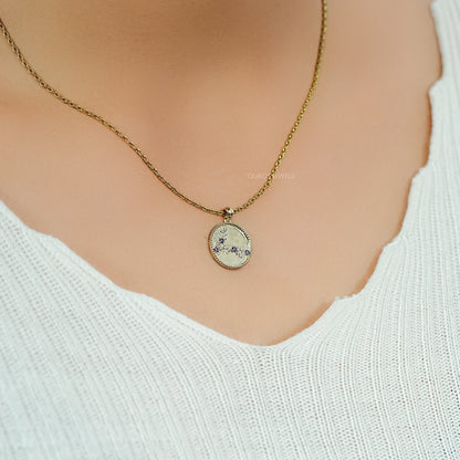 Pendentif en alexandrite du signe astrologique Cancer