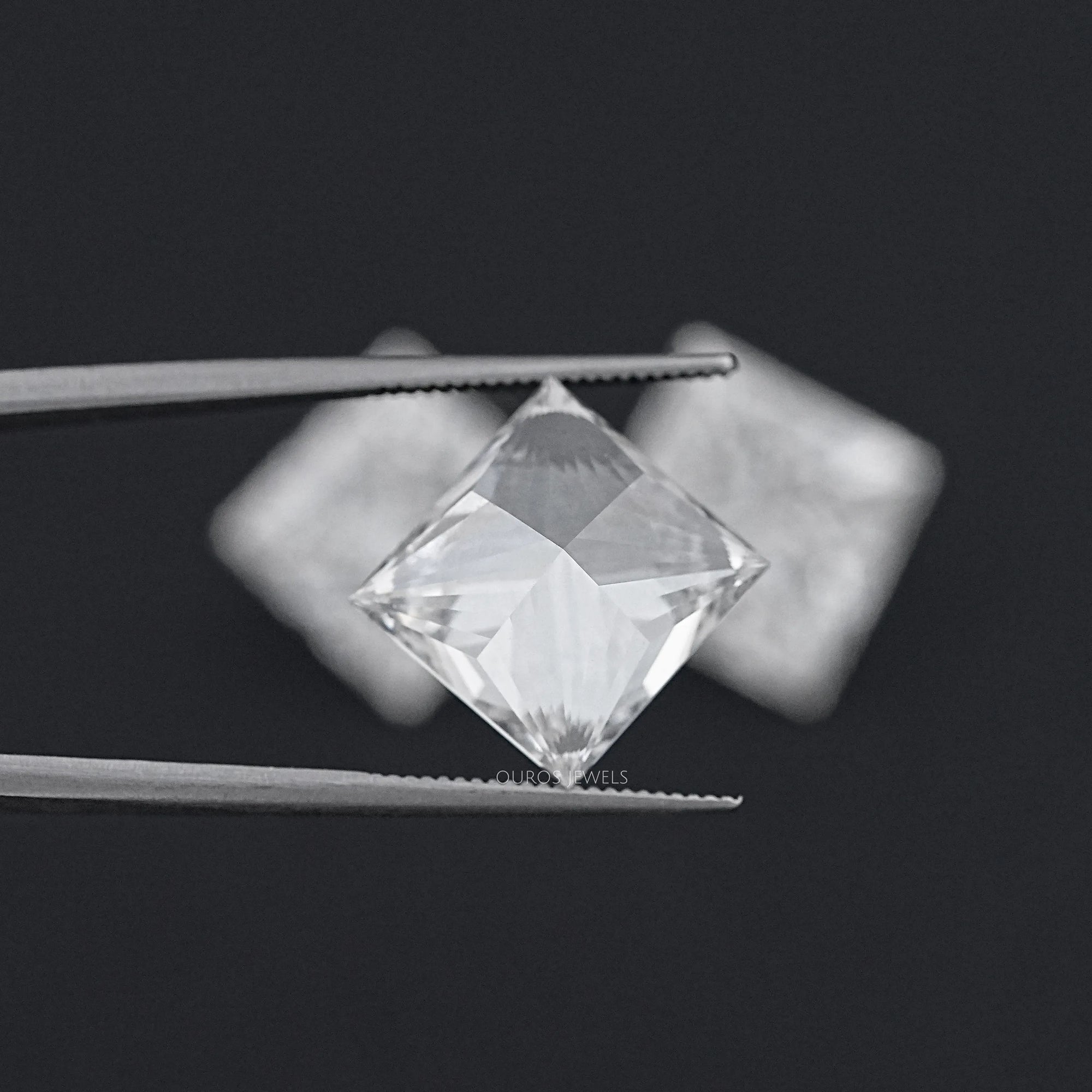 Cerified Princess Cut Lab Grown Diamond