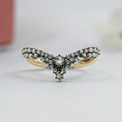 Rose Cut Round Diamond Cluster Curved Ring