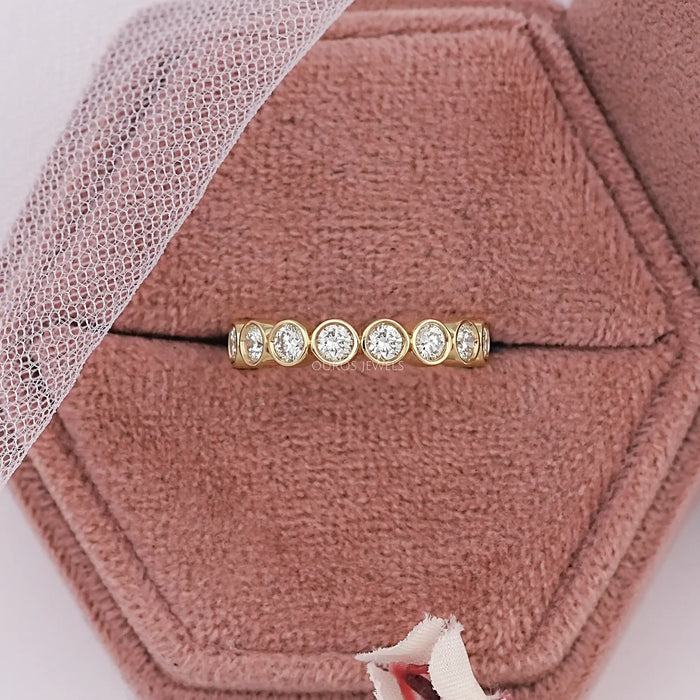 Round Lab Diamond Bezel Set Eternity Band