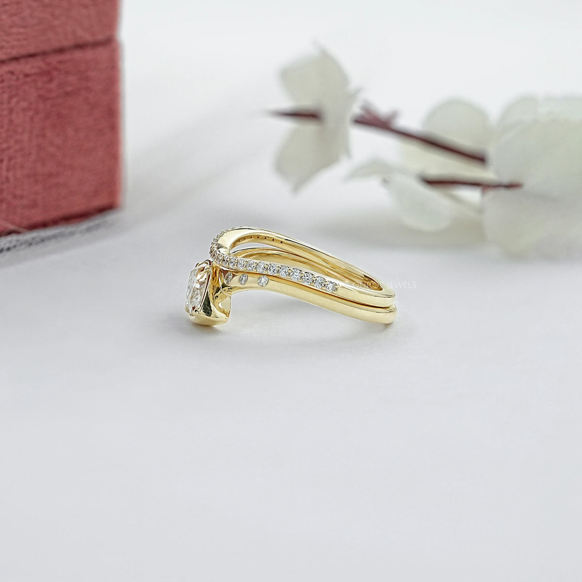 East West Old Mine Marquise Cut Curved Bridal Ring Set