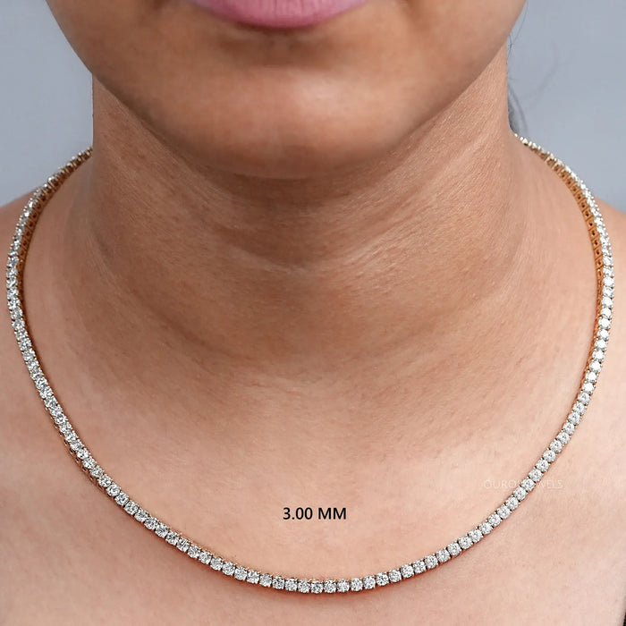 Collier magnifique avec diamants taillés en laboratoire de 3,00 mm