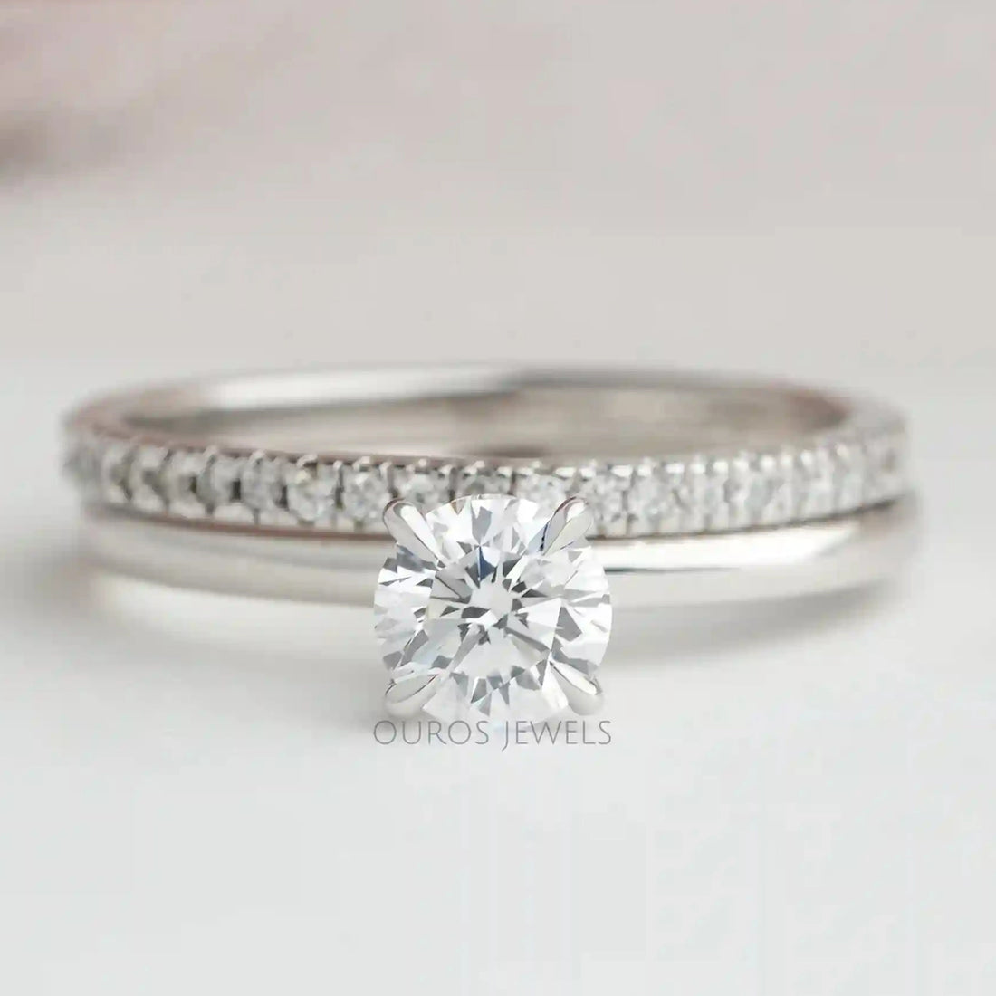 Round Cut Lab Grown Diamond Bridal Ring Set