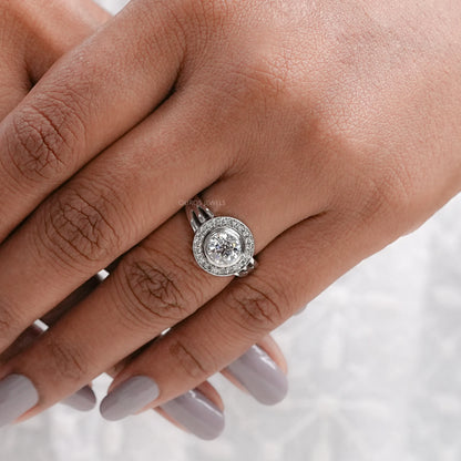 Old European Round Cut Split Shank Ring Ring