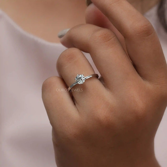 [ a women wearing Lab-grown diamond Solitaire Ring]-[Ouros Jewels]