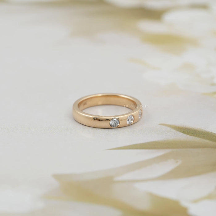 Alliance de mariage sertie de diamants Gypsy