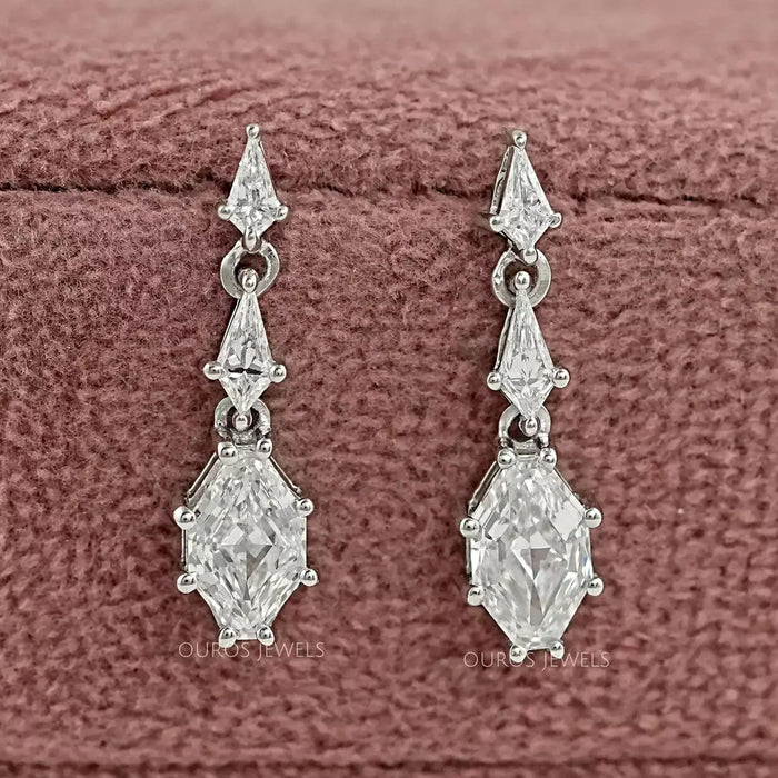 Boucles d'oreilles pendantes avec diamants taillés en gradins