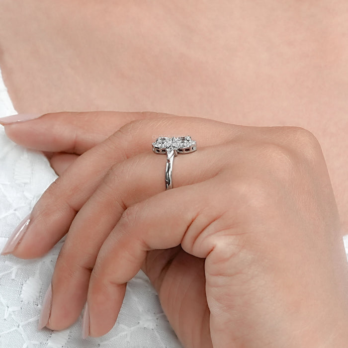 Bague à deux pierres avec diamant de laboratoire taille poire