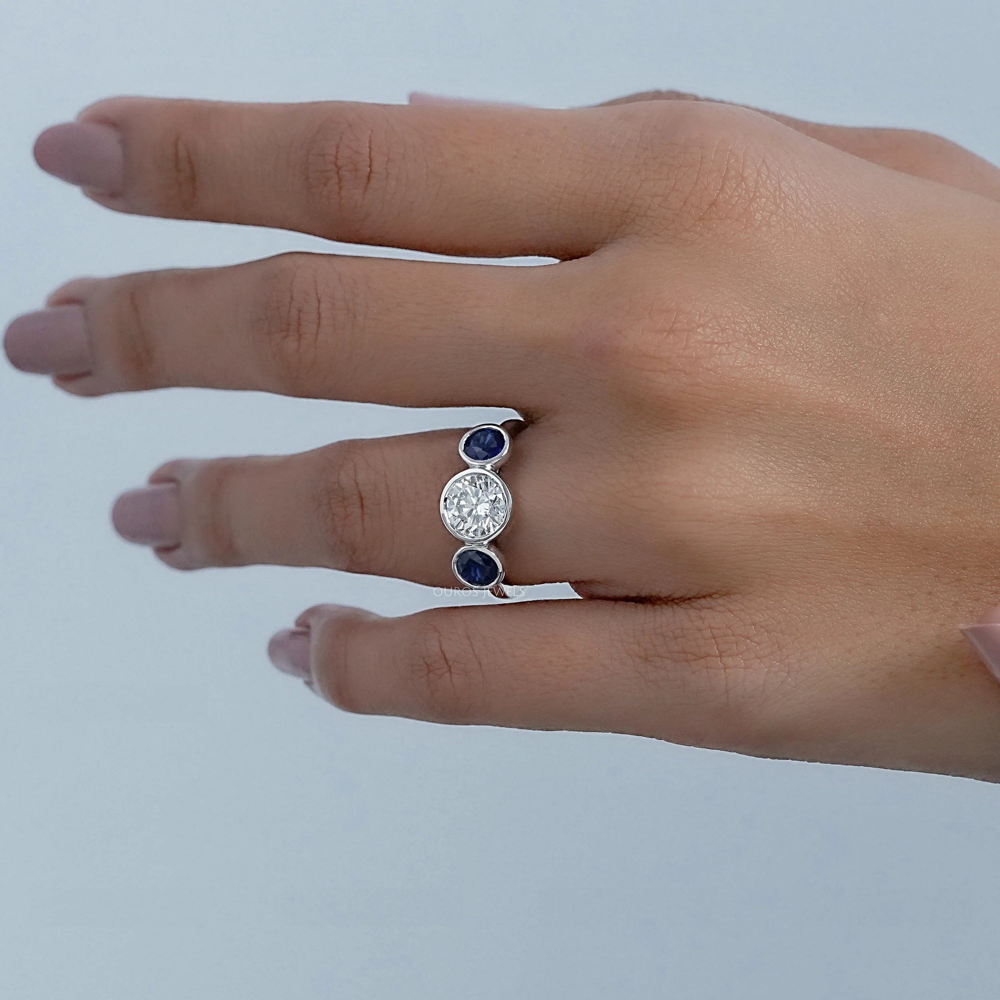 Three Stone Sapphire Gemstone Bezel Set Ring Ring