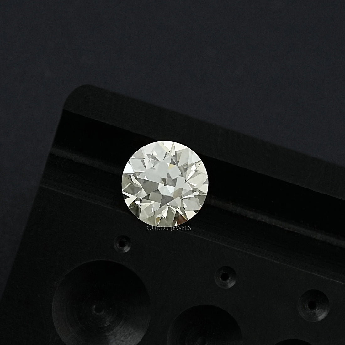3.35 CT Traditional Old European Round Cut Loose Loose
