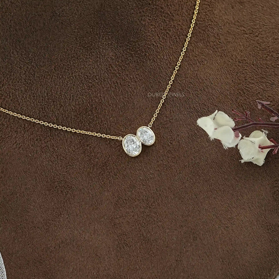 Duo Oval Diamond Bezel Toi Et Moi Pendant Necklaces