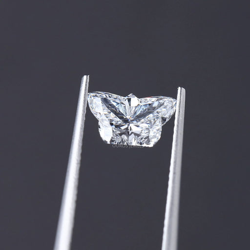 Diamant de laboratoire à taille papillon en vrac