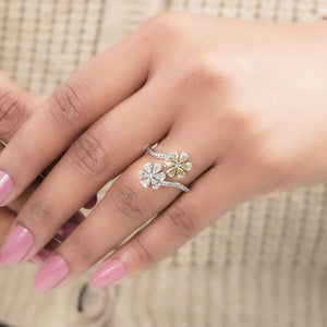 Bague à double dérivation en forme de fleur avec diamant de laboratoire taille poire jaune