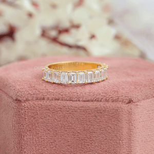 Alliance de mariage semi-éternité avec diamants de laboratoire taille émeraude