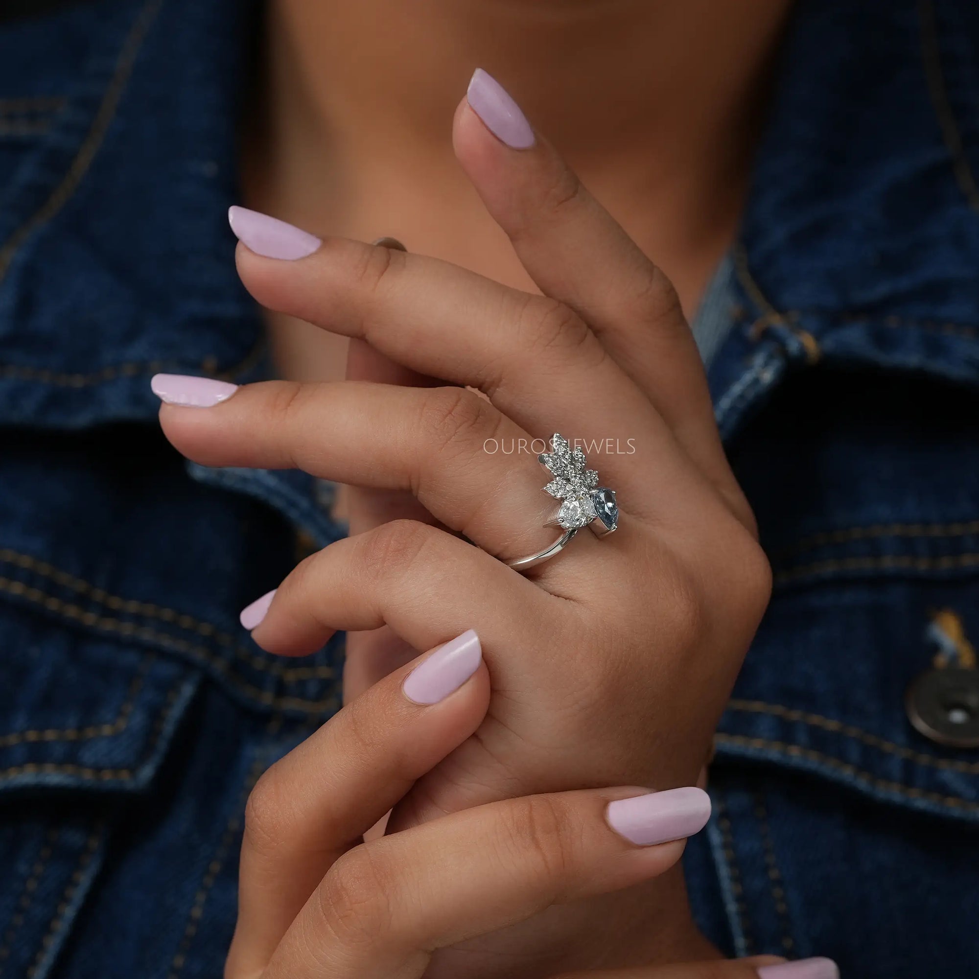 Flower Shape Blue Pear And Round Cut Cluster Diamond Ring Ring