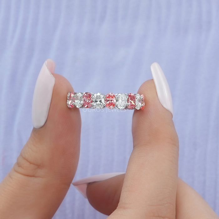 Alliance de mariage rose à taille ovale