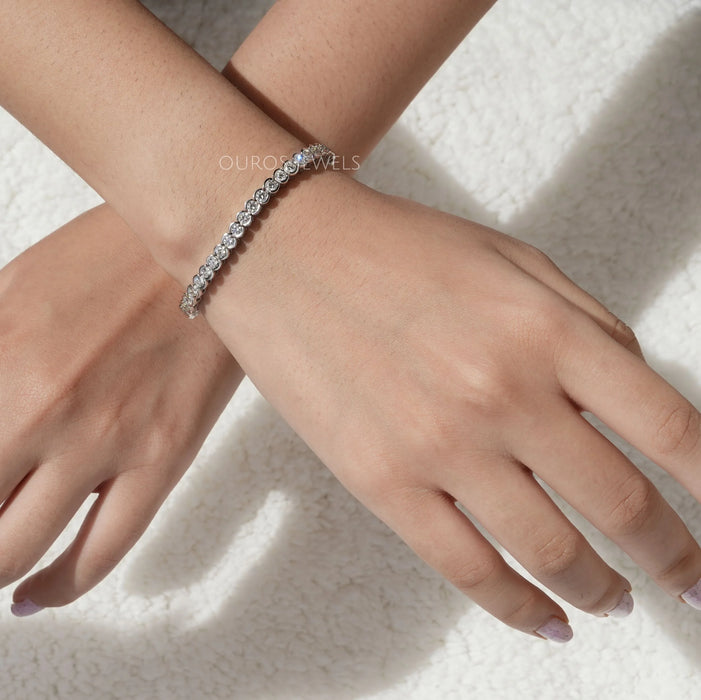 Bracelet de tennis à demi-lunettes et coupe ronde