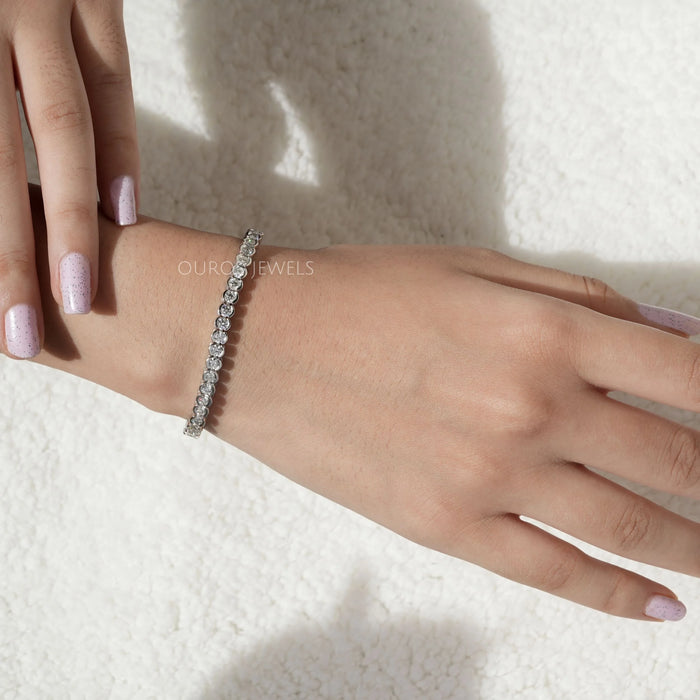 Bracelet de tennis à demi-lunettes et coupe ronde