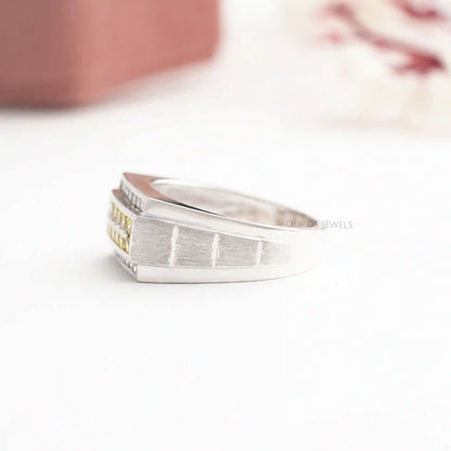 Yellow Round Cut Lab Grown Diamond Men's Ring