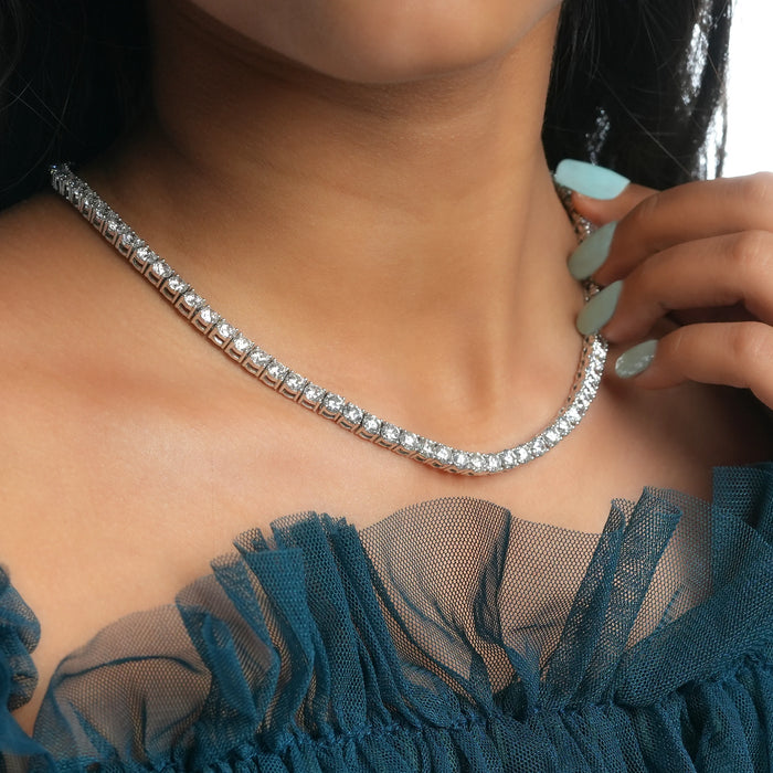 Collier avec diamants de laboratoire taille ronde de 4,50 mm