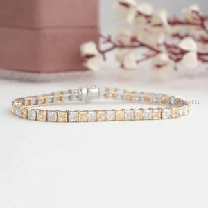 Bracelet de tennis en diamants de laboratoire taille coussin jaune 