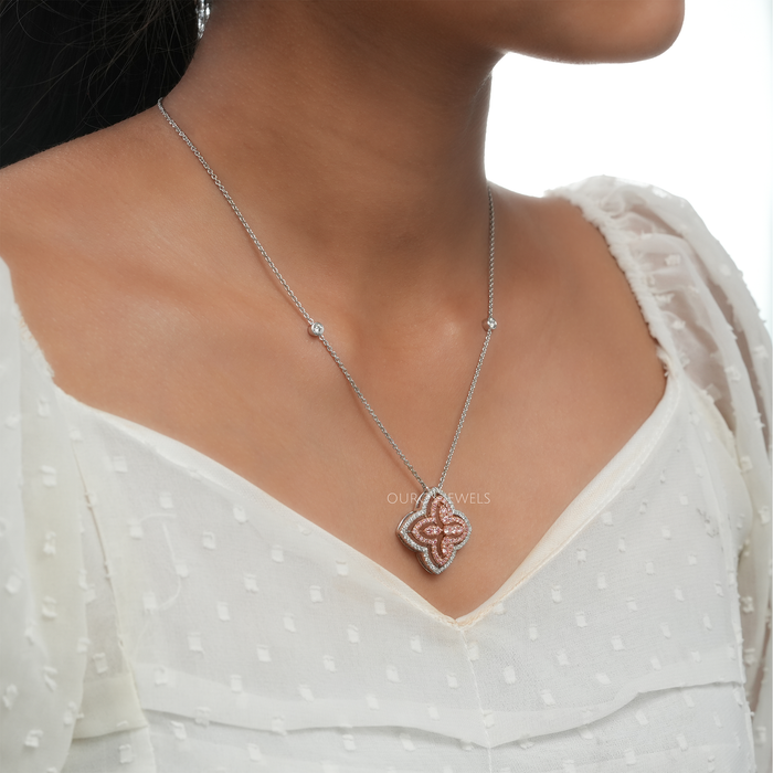 [Round Cut Cluster Diamond Pendent in Side View]-[Ouros Jewels]