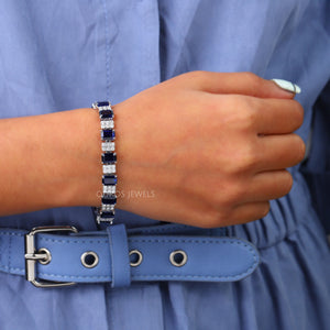 Bracelet en saphir bleu et diamants radieux pour femme