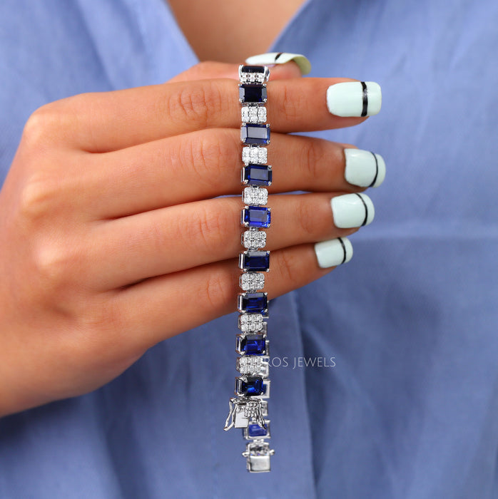 Bracelet en saphir bleu et diamants radieux pour femme