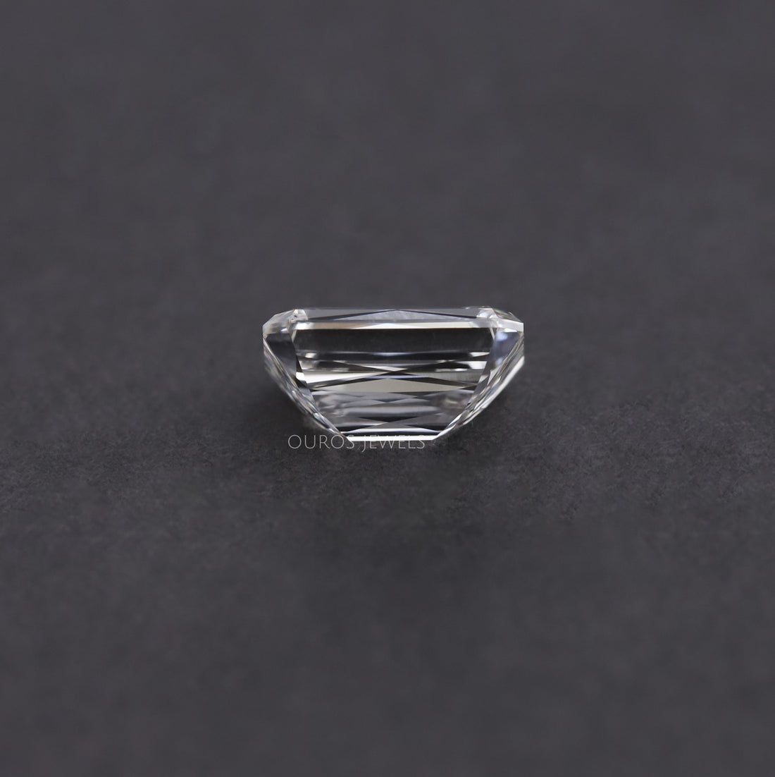 Criss Cut Antique Lab-Grown Diamond