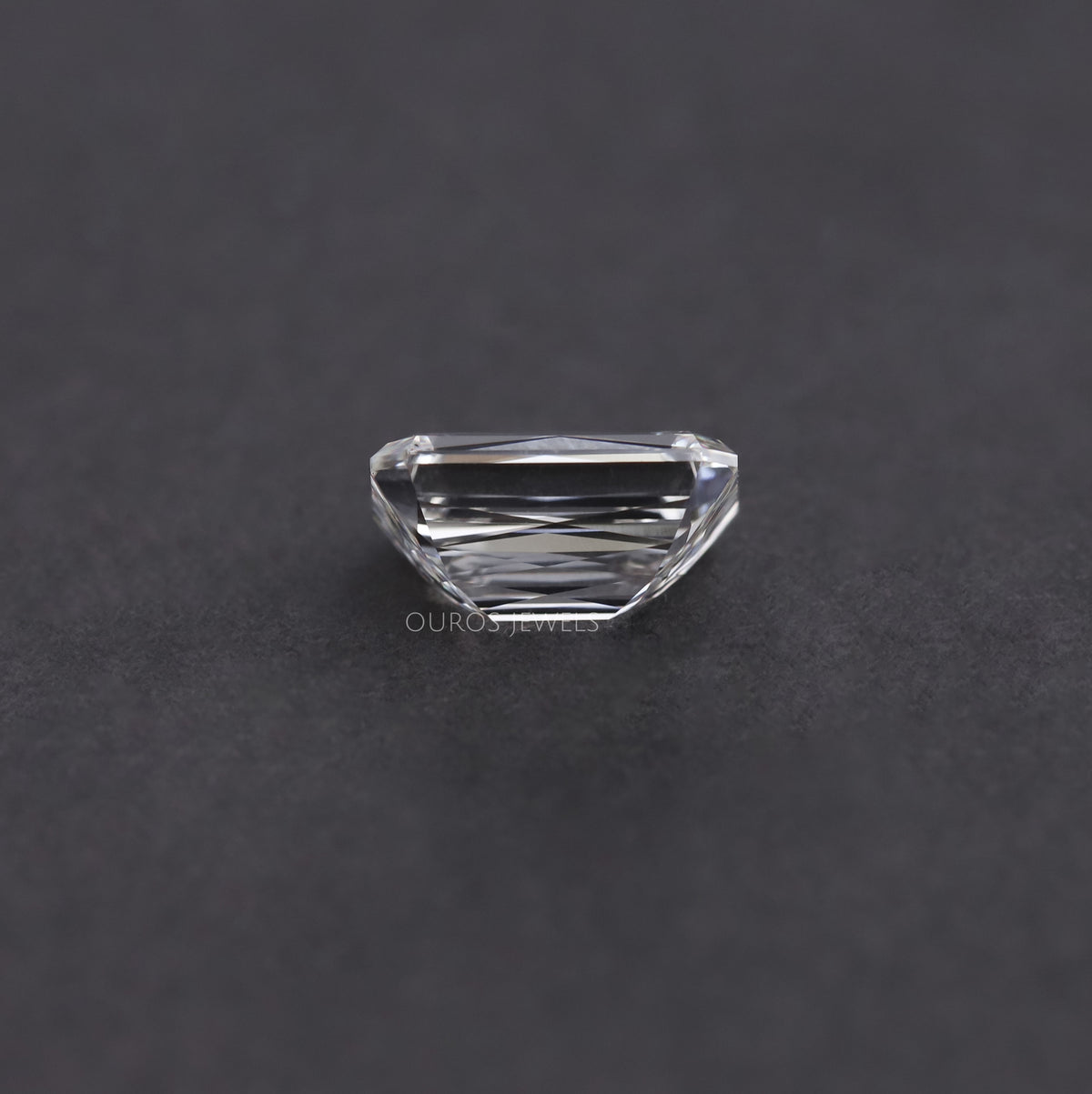 Criss Cut Antique Lab-Grown Diamond