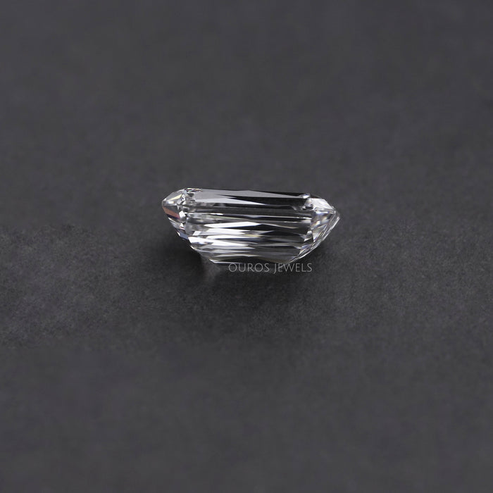 Diamant de laboratoire à taille criss de 3,01 carats