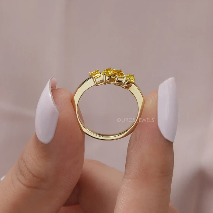 Lustrous emerald cut diamond wedding band for your beloved 