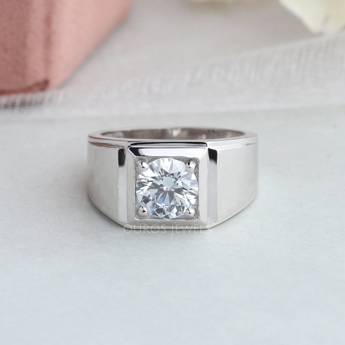 Round Cut Diamond Engagement Ring For Men's