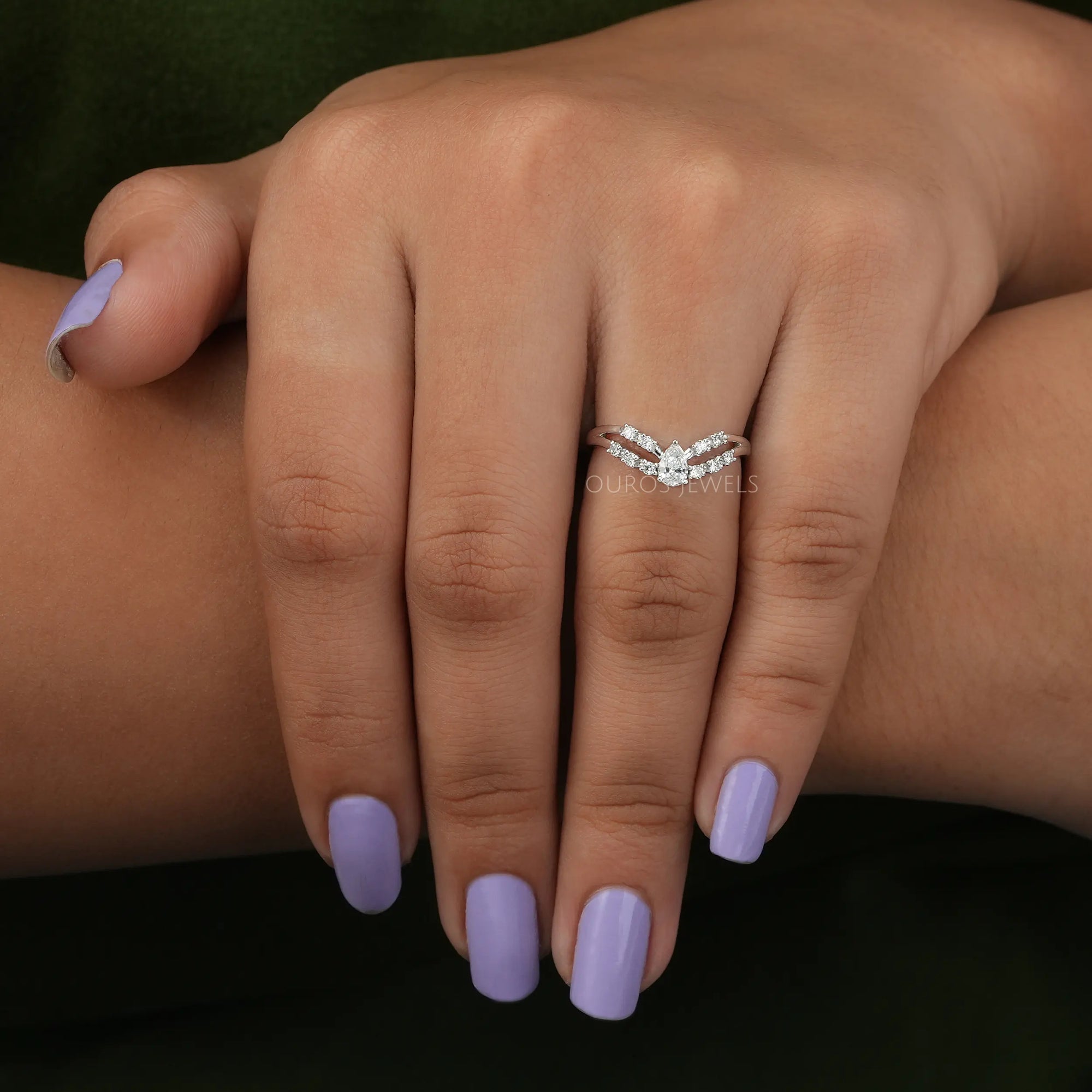 Pear Diamond Double Curved Band Rings