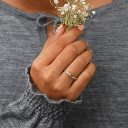 Round Cut Dainty Wedding Ring